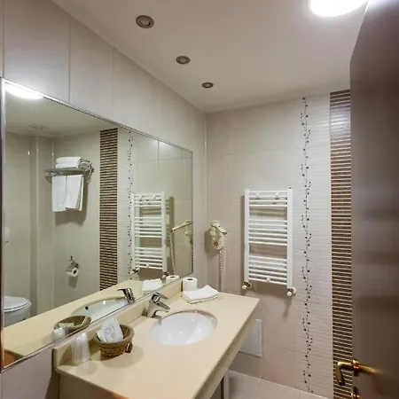 Art Hotel 4*